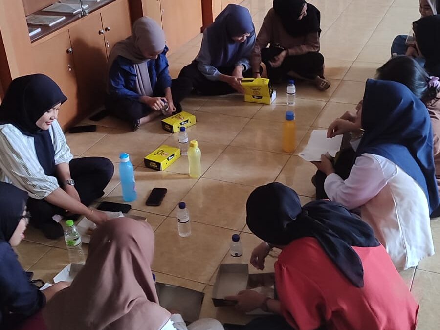 MOMEN MAKAN SEHAT BERSAMA: CIVITAS DEPARTEMEN PAUD UM NIKMATI HIDANGAN BERGIZI DI TENGAH KESIBUKAN KAMPUS UNTUK MEWUJUDKAN SDGs 2 DAN 3